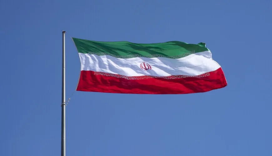 وكالة أنباء فارس: دوي انفجارات في جزيرة قشم جنوبي إيران
