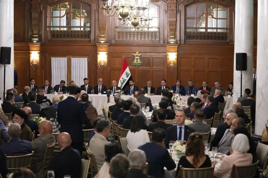 الرئيس الزيدي يلتقي النخب والكفاءات العراقية في واشنطن: العراق بحاجة إلى خبراتكم للمساهمة في البناء