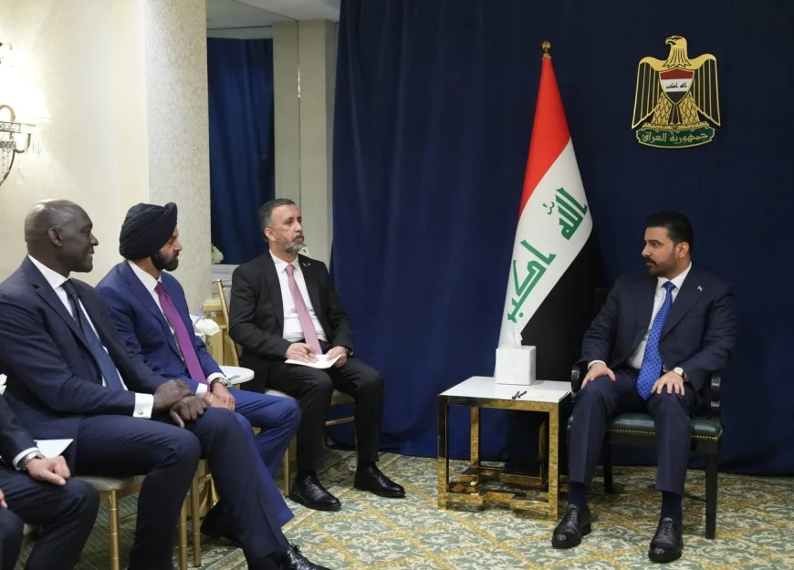 الرئيس الزيدي يبحث مع البنك الدولي في واشنطن إصلاح القطاع المصرفي وإطلاق صندوق التنمية وهيكلة الموازنة