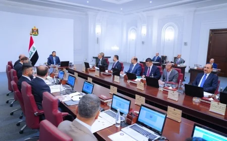 الحكومة تلزم المحافظات بالتنسيق المسبق مع الوزارات قبل إعلان العطل المحلية
