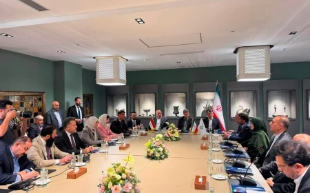 البدران يبحث في إيران تعزيز الشراكة الاقتصادية والاستثمارية بين البصرة وأصفهان