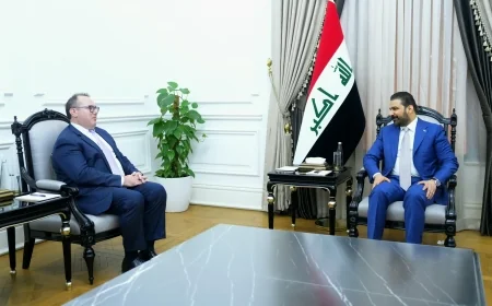 الزيدي يبحث مع القائم بأعمال السفارة الأمريكية تعزيز الشراكة بمناسبة انتهاء مهام عمله