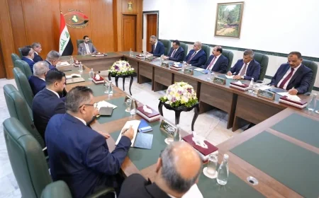 خلال زيارته مقر هيئة النزاهة.. رئيس الوزراء علي فالح الزيدي يوجّه بوأد منظومة الفساد نهائياً وتفعيل قانون مكافأة المخبرين