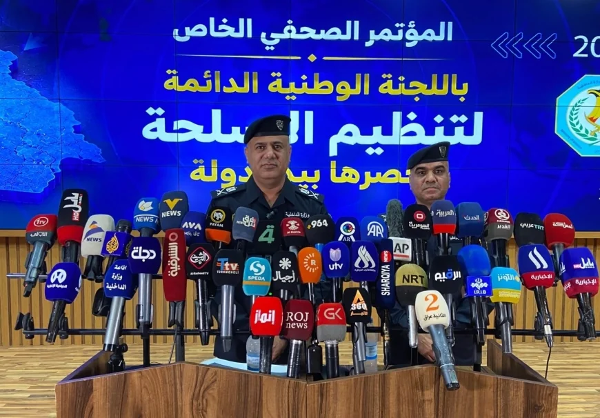 الداخلية: انشأنا بنك معلومات لحصر السلاح وأغلقنا 71 مقراً وهمياً يدعي الصلة بالحشد