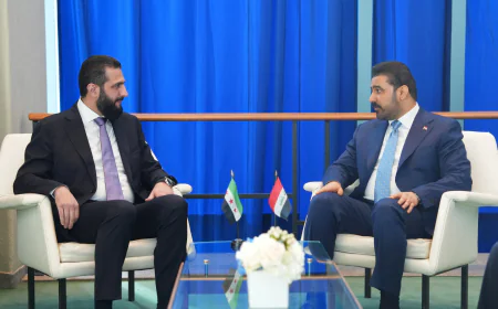 الزيدي والشرع يبحثان في نيويورك تطوير العلاقات الثنائية وجهود التهدئة الإقليمية