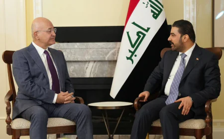 رئيس مجلس الوزراء علي فالح الزيدي يستقبل المفوض السامي للأمم المتحدة لشؤون اللاجئين السيد برهم صالح في نيويورك
