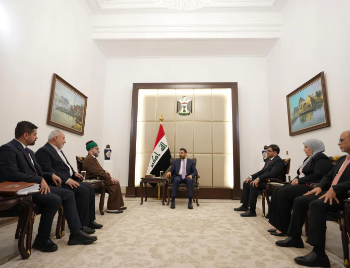 رئيس الوزراء يثمن جهود العتبات المقدسة في خدمة الزائرين ويؤكد دعم الحكومة لمشاريعها