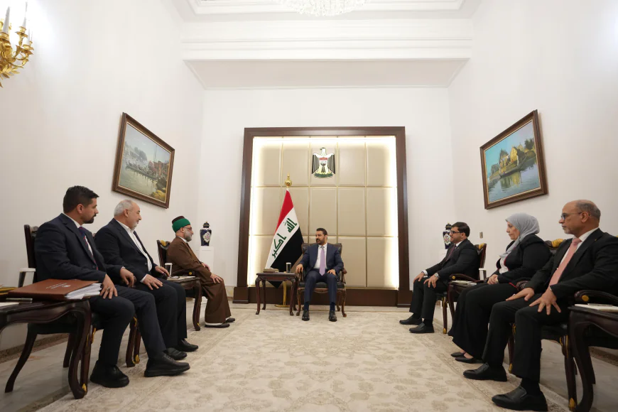 رئيس الوزراء يثمن جهود العتبات المقدسة في خدمة الزائرين ويؤكد دعم الحكومة لمشاريعها