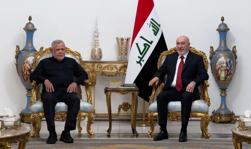 رئيس الجمهورية والعامري يؤكدان ضرورة دعم الحكومة والإسراع في استكمال الكابينة الوزارية