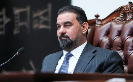 رئيس مجلس النواب يعلن دعمه لإجراءات الحكومة في حماية السلم الأهلي وحصر السلاح