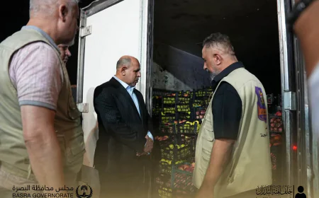 رئيس مجلس محافظة البصرة يتابع ميدانياً دخول شاحنات المواد الغذائية عبر منفذ الشلامجة