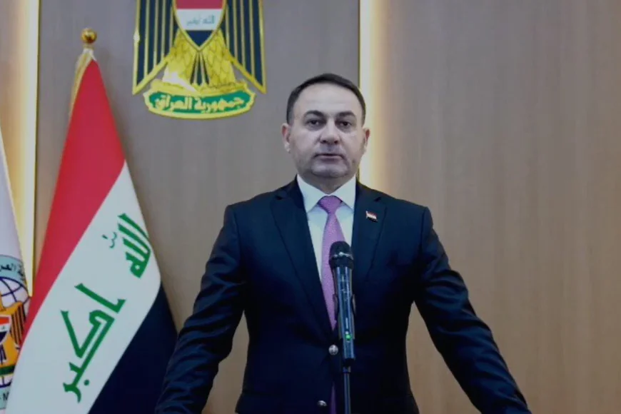 وزير التجارة يوجه ببيع المواد الإنشائية نقداً وبالتقسيط الميسّر دون فوائد في بغداد والمحافظات