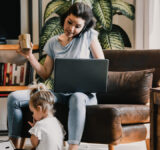 caregiver-parent-sandwich-moms-dads