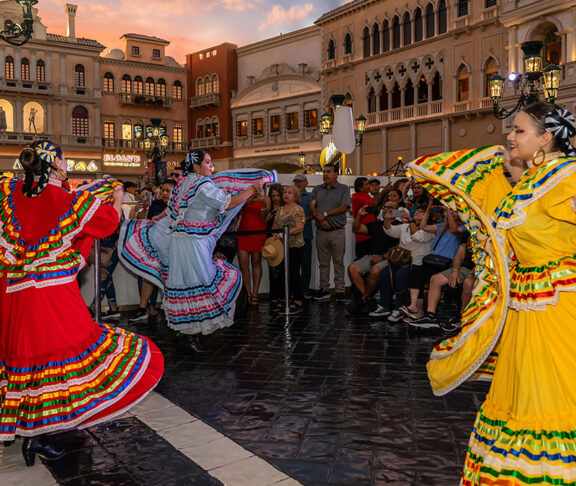 hispanic-heritage-las vegas-tourism-food-art-dance