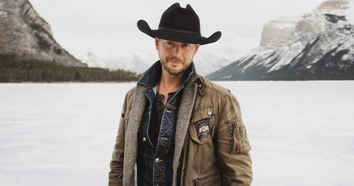 Paul Brandt in winter