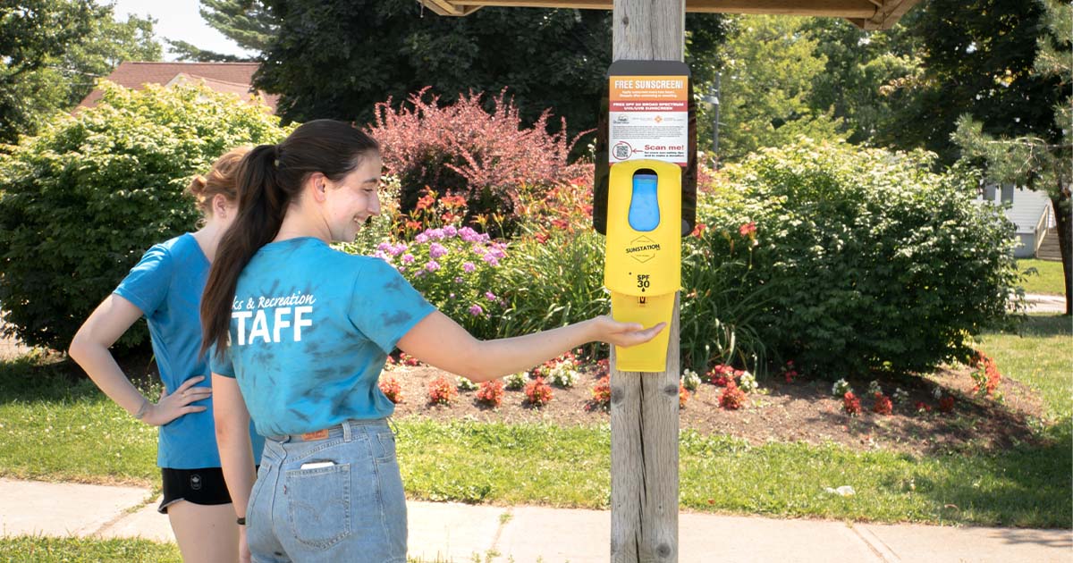 Girl using hand sanitizer_save your skin foundation