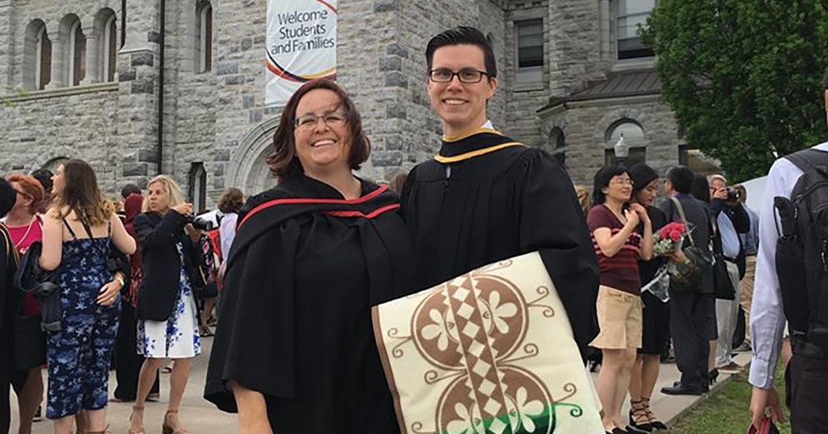 Melanie Howard, Director of the Aboriginal Access to Engineering initiative, pictured with Zackary McDonald, Alderville First Nation, Chemical Engineering 2018.