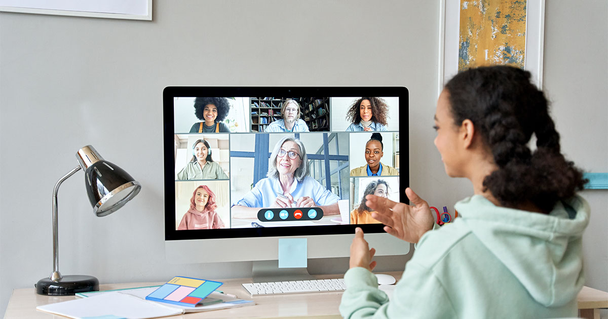 Women in video call-Riipen
