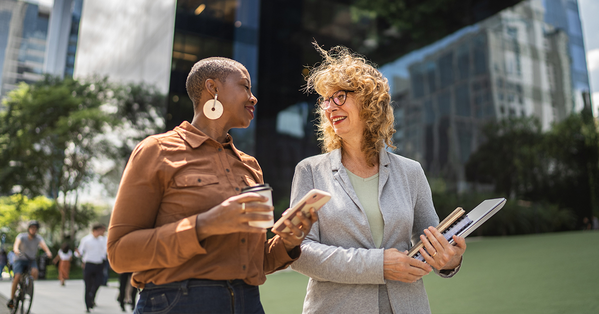 innovative Women tech entrepreneurs conversing