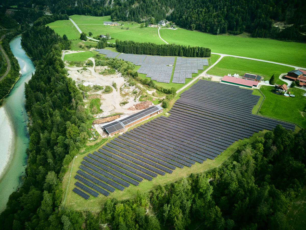 Eco Tec Weide mit PV Anlage