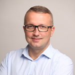 Ekspert Krajowego Instytutu Cyberbezpieczeństwa wypowiadający się o tym, jak ważna jest cyfryzacja