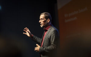 Volker Quaschnig Vortrag bei Tischler NRW, Tischler NRW | Treffpunkt Tischler - Ruhrcongress Bochum - am Freitag, den 16. September 2022