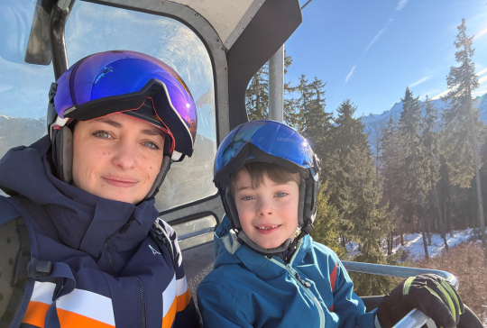 Antonia und ihr Sohn Leo beim Wintertreffen der ÖHG