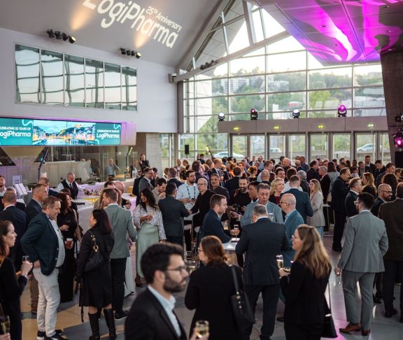 Logi Pharma Messebild