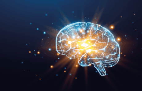 Menschliches Gehirn. Wireframe Low-Poly-Stil. Konzept für Medizin, Hirnkrebs, neuronales Netzwerk. Abstrakte moderne 3D-Vektorgrafik auf dunkelblauem Hintergrund.