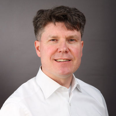 Dr. Manfred Eder ist niedergelassener Neurologe in der Marchfeldpraxis in Groß-Enzersdorf und Oberarzt am Landesklinikum Mistelbach. Im Interview berichtet er, wie sich die moderne 