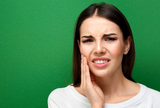 parodontiitti-ientulehdus-hampaat-suun-terveys