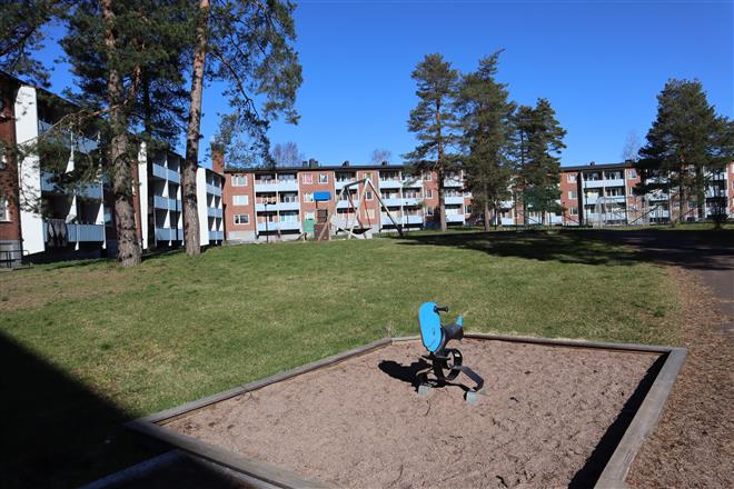 74 kvm hyreslägenhet