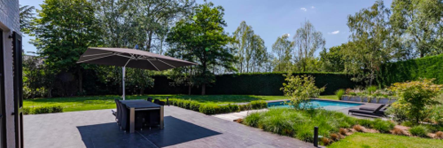 L’été est là, toujours un bon moment pour parler immobilier…