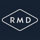 Railway Metrics and Dynamics