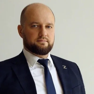Евгений Маслов
