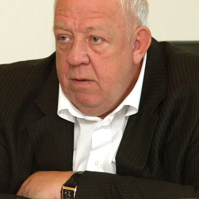 Валентин Мазикин
