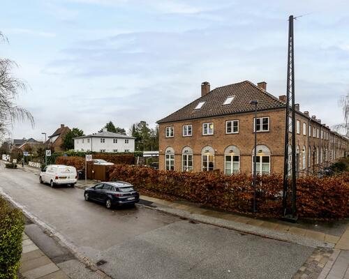 Rækkehus med unikke detaljer | Valby