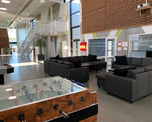 Fedeste studiebolig med hems - nær AAU Campus Øst