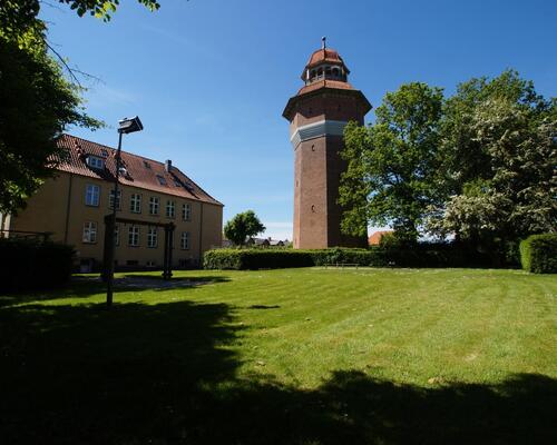 89 kvm. udsigtslejlighed med hems