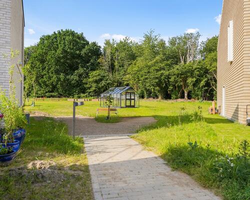 Fantastisk to-plans rækkehus i naturidyl