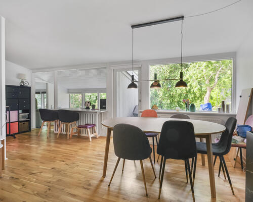 1 værelses hus i Holte