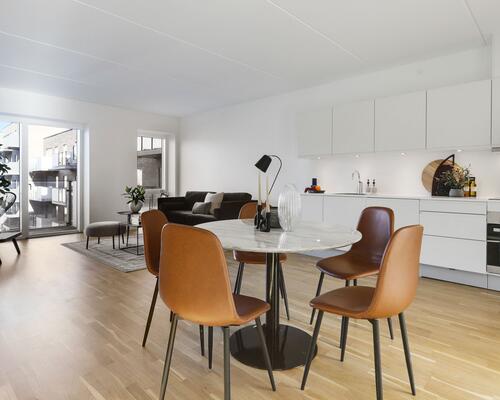 4 værelses lejlighed i København S