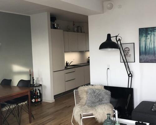 2-værelses lejlighed med egen altan i Aarhus C
