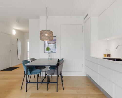 The Residence CPH - Moderne lejebolig med 2 soveværelser og stor altan