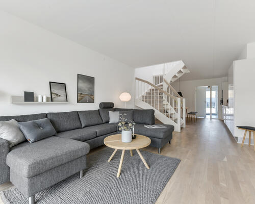Stort og moderne rækkehus i Malling
