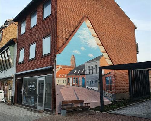 Gennem moderniseret centralbeliggende lejlighed i Vordingborg