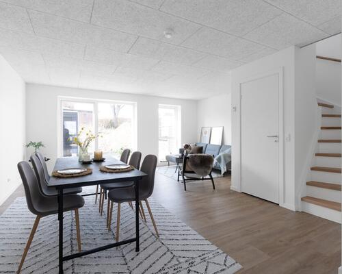 5-værelses rækkehus med alt i hårde hvidevarer.