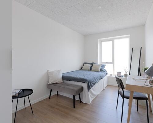 5-værelses rækkehus med alt i hårde hvidevarer.