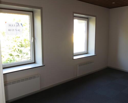 Lille hyggelig 1. sals lejlighed med boligareal 45 m2.