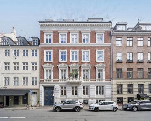 Charmerende bolig mellem Kongens Nytorv og Marmorkirken